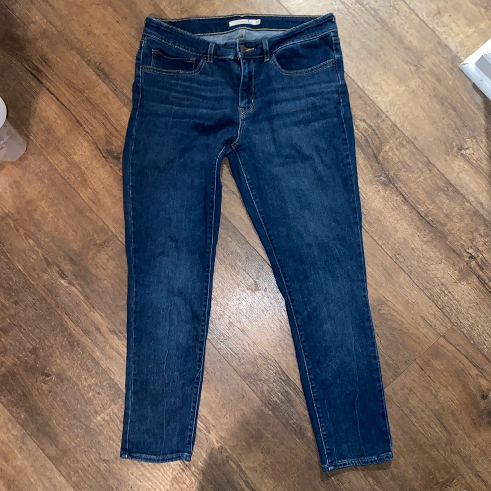 Levi 711 Skinny
